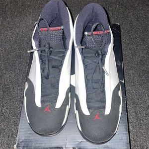 Air Jordan 9